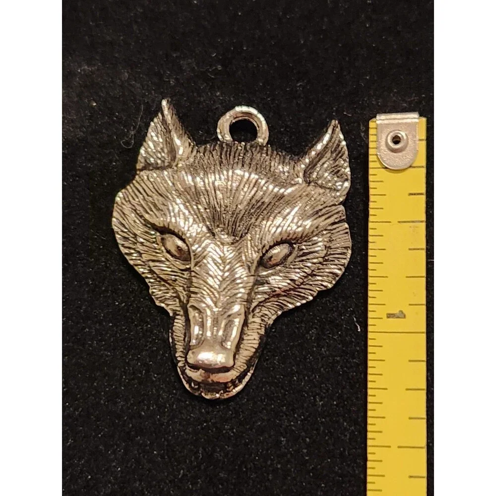 Vintage Wolf Head Pewter Pendant Charm Signed G&S © 93 Animal Jewelry